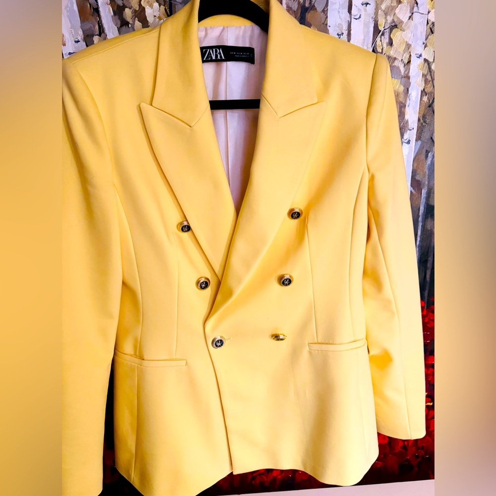 Nice color, good quality, used once.